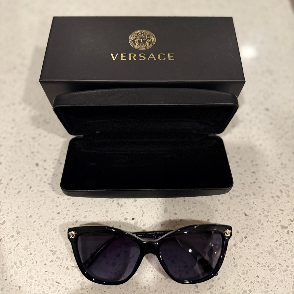 Versace sunglasses VE4345B